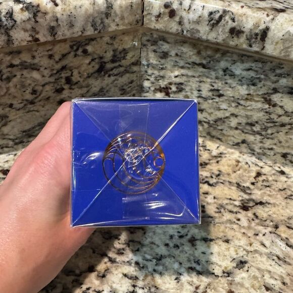 Augustinus Bader luxury Leave-In Hair Treatment brand new in box - Picture 11 of 11